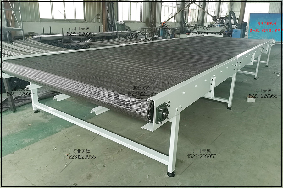 網(wǎng)帶輸送機